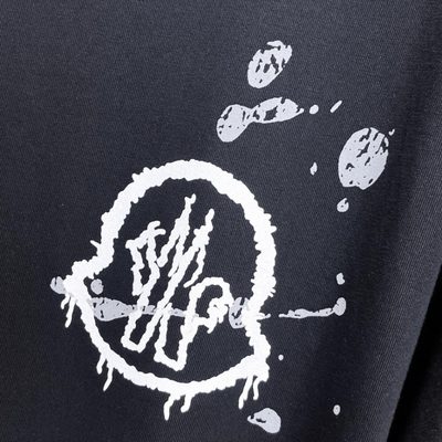 Moncler white spray-printed t-shirt — 4