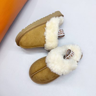 UGG Funkette platform slippers — 9