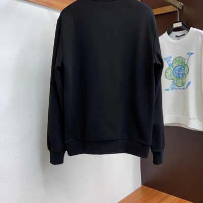 LV crewneck sweatshirt — 6