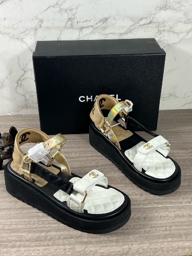 Chanel platform "Dad Sandals" — 4