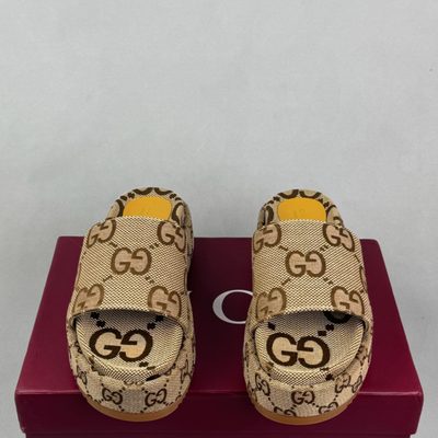Gucci Angelina platform slides — 3