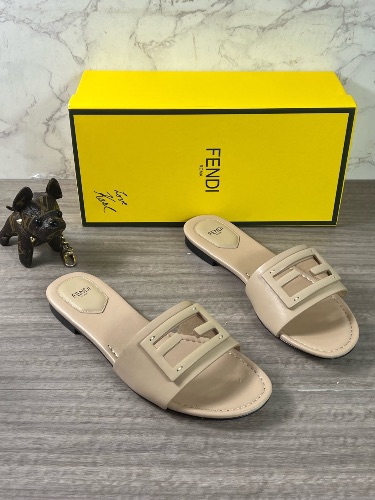 Fendi Baguette flat sandals — 4