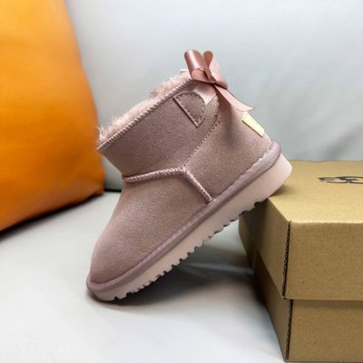 UGG short-shaft suede-style ankle boots — 5