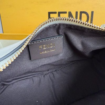 Fendi Fendigraphy bag (T) — 7