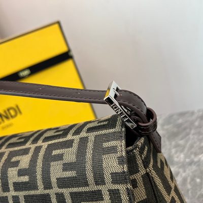 Fendi Zucca Mamma Baguette shoulder bag (T) — 8