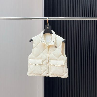 Moncler Biois Down Gilet — 4