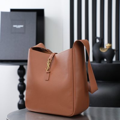 Saint Laurent Le 5 à 7 Supple shoulder bag — 3