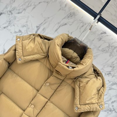 Moncler Maya 70 Hooded Short Down Jacket — 8