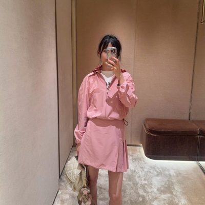 Burberry Cropped Newcott Hooded Jacket — 7