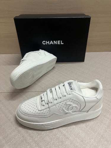 Chanel 23A white calfskin leather sneakers