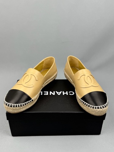 Chanel lambskin espadrilles — 4