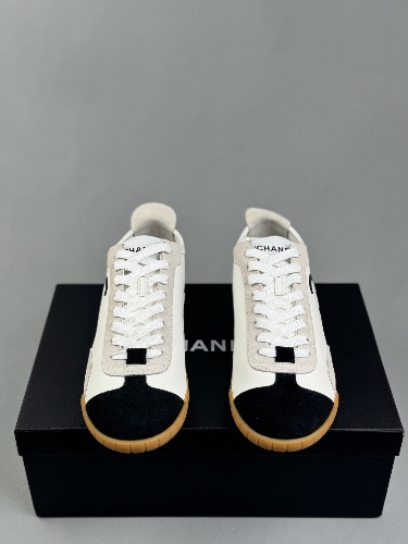 Chanel Calfskin & Embossed Suede Calfskin  White & Black — 3