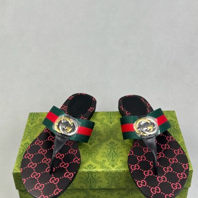 Gucci Kika thong sandals — 4