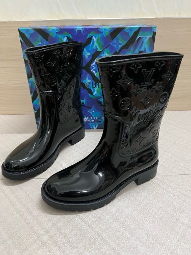 Louis Vuitton Drops Flat Half Rain Boots — 3