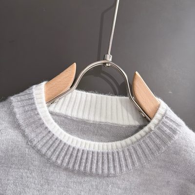 LV sweater — 3