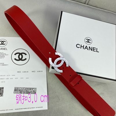Chanel red calfskin leather belt features a gold-tone CC buckle — 7