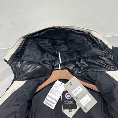 Canada Goose Women's Shelburne Parka — 13