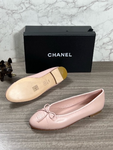 Chanel ballet flats