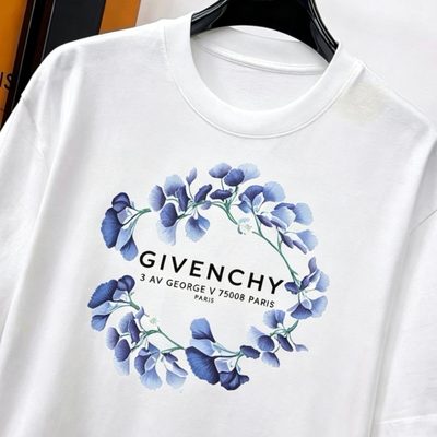 Givenchy white t-shirt — 3