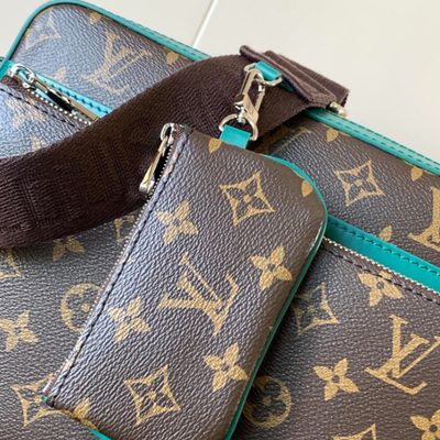 Louis Vuitton Trio Messenger Bag — 6