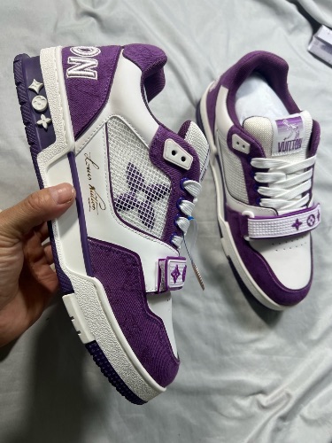 Louis Vuitton LV Trainer Monogram Strap sneakers in white and violet — 4