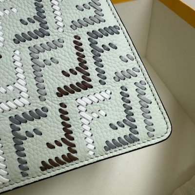 Fendi Peekaboo ISeeU bag (T) — 5
