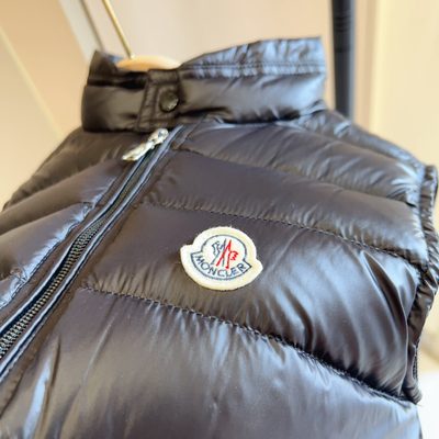 Moncler Enfant Gui Down Gilet — 3