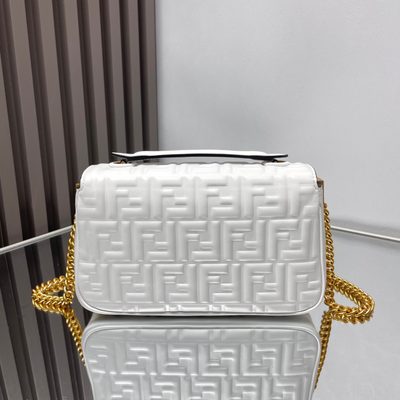 Fendi Baguette Chain Midi bag (T) — 4