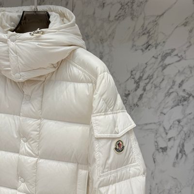 Moncler Maya 70 Hooded Short Down Jacket — 6