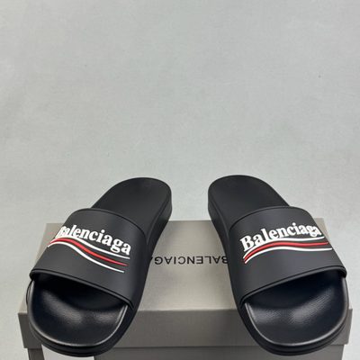 Balenciaga pool slides — 4