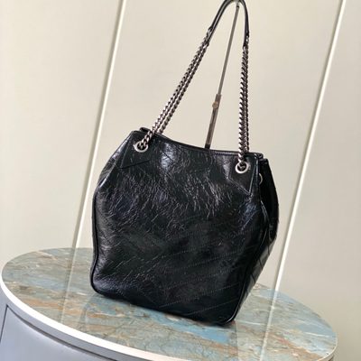 Saint Laurent Niki shopping bag — 3