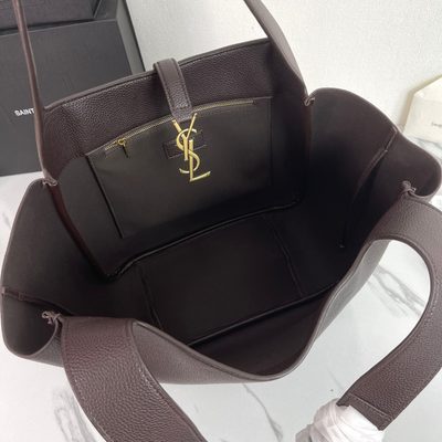 Saint Laurent Le 5 à 7 Bea tote bag — 6