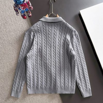 Burberry long-sleeved knit sweater — 9