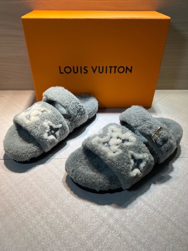 Louis Vuitton Paseo flat — 3