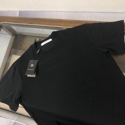 Givenchy T-shirt — 4