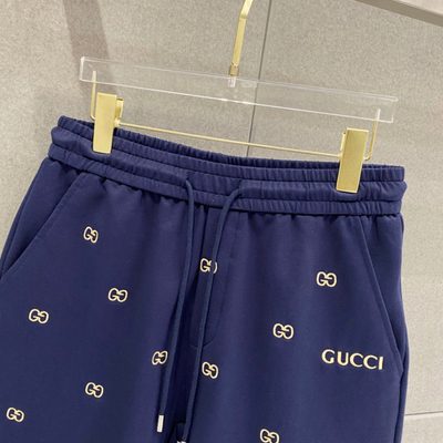 Gucci shorts — 3