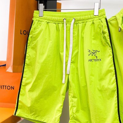 Arc'teryx windbreaker and shorts set — 5