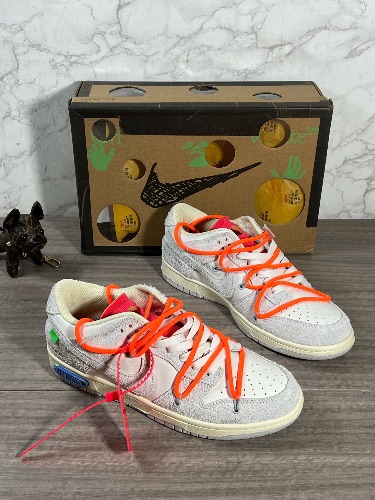 Nike Dunk Low Off-White Lot 31 sneakers