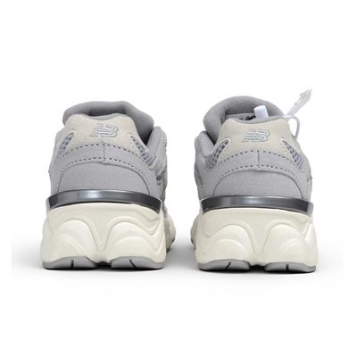 New Balance 9060 — 3