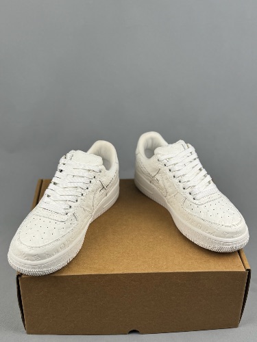 Louis Vuitton x Nike Air Force 1 Low sneakers — 4