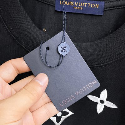 LV T-shirt — 4