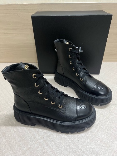 Chanel lace-up combat boots — 4