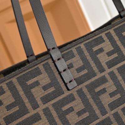 Fendi Roll Large Tote Bag (T) — 6