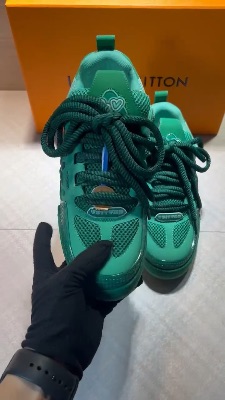 Louis Vuitton Skate sneakers in green — 5