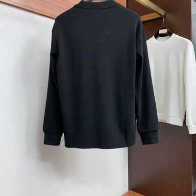 Prada sweatshirt — 10