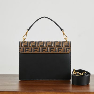 Fendi Kan U shoulder bag (T) — 3