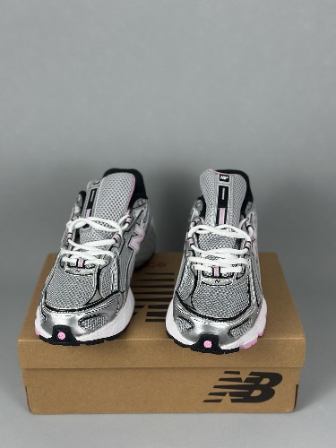 New Balance 740 Silver Pink sneaker — 4