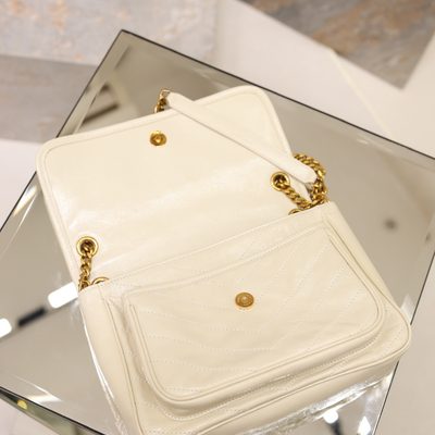 Saint Laurent Niki shoulder bags — 8