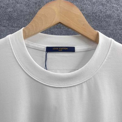 LV T-shirt — 3