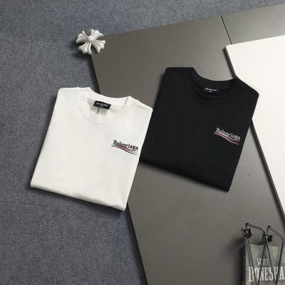 Balenciaga T-shirt — 12